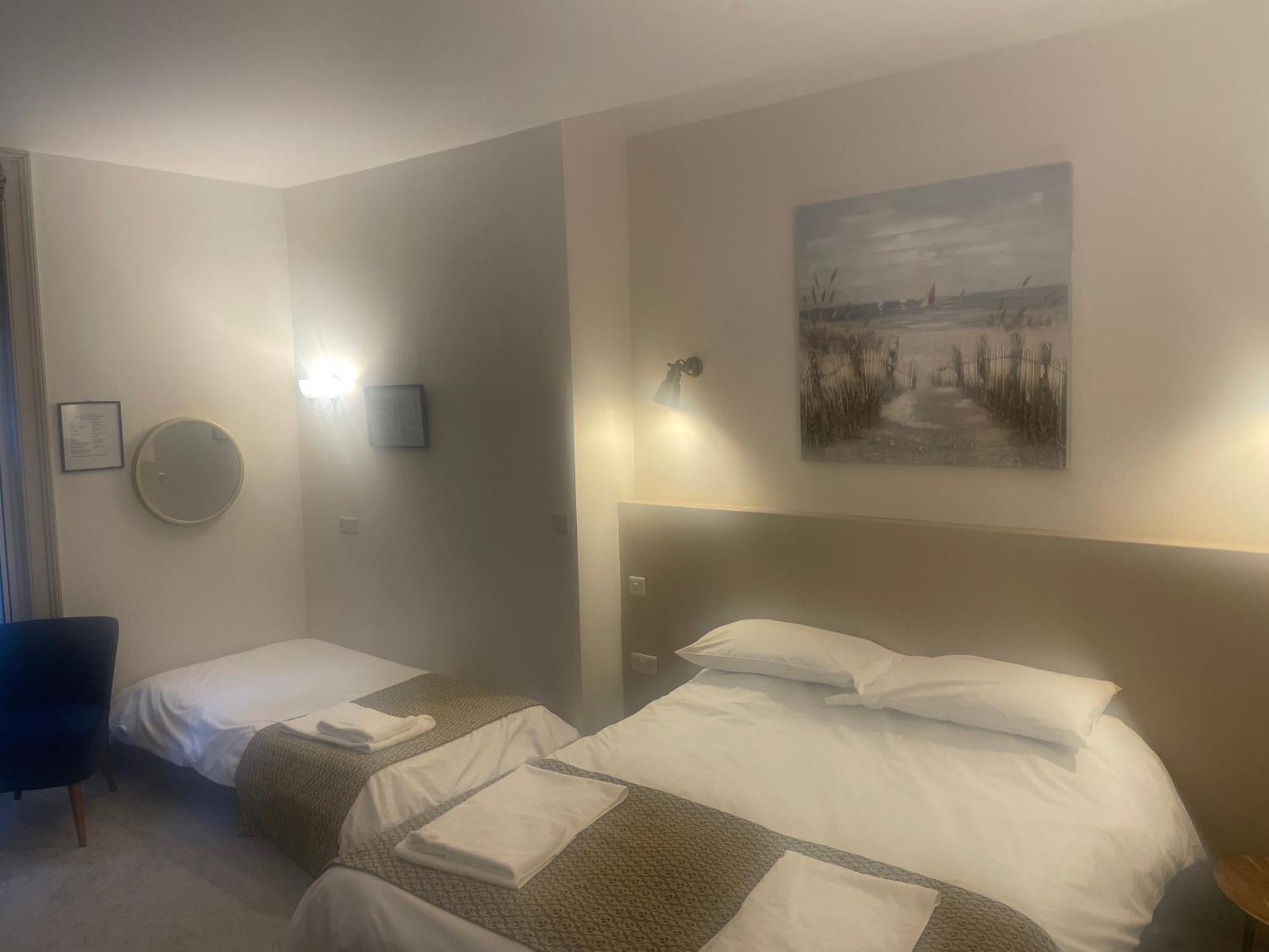 The Old Custom House Apartment Poole Bagian luar foto